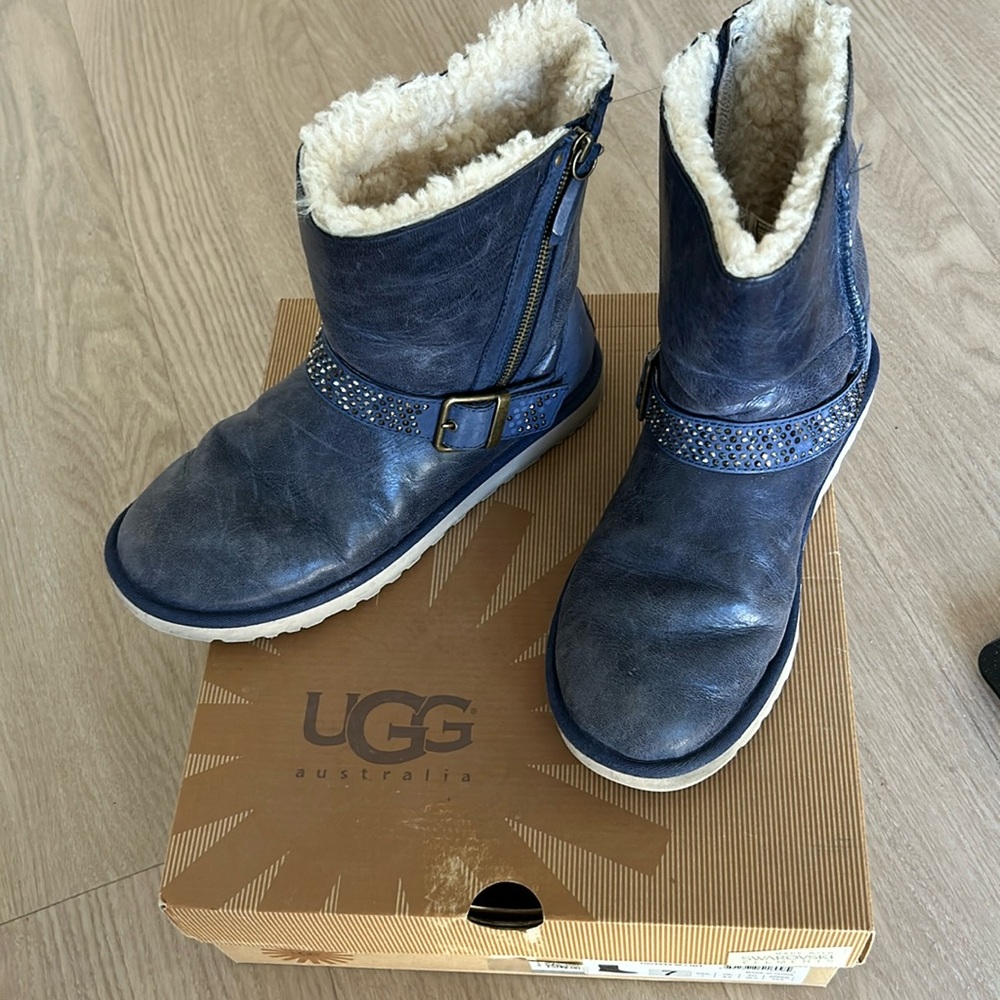 UGG W Blaise Crystal Women Boots Ink Blot (Navy) (SIZE: 7*)